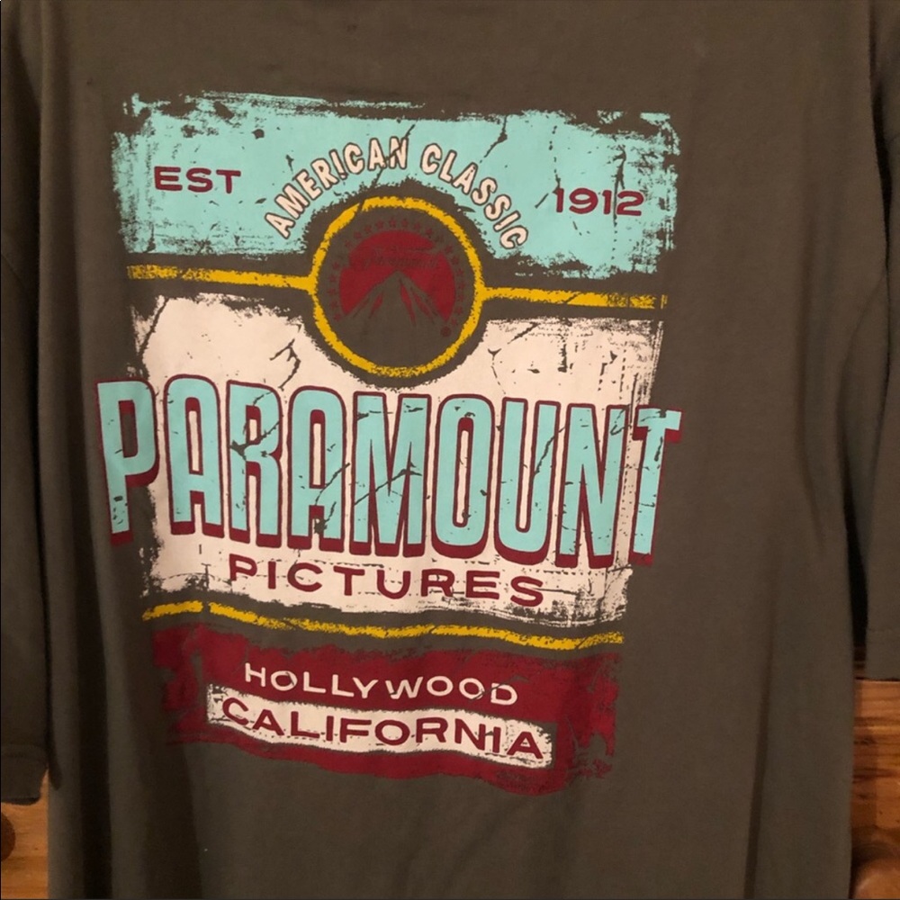 NWT Hollywood Paramount Pictures Shirt XL